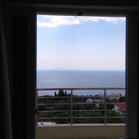 El Doro Rooms Dhërmi Exterior foto