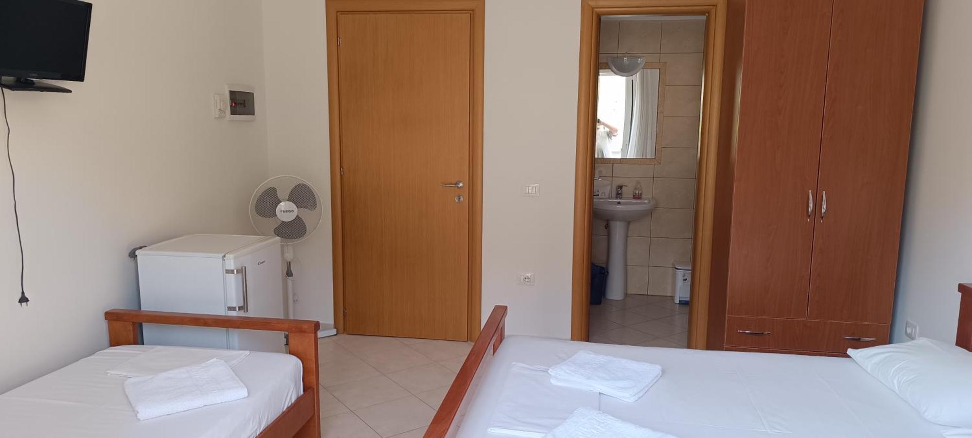 El Doro Rooms Dhërmi Exterior foto